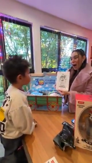 Unboxing an exciting and NOSTALGIC gift