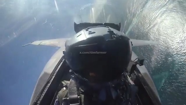 Some badass inflight footage released by the Navy of F/A-18F's from VFA-11 "Red Rippers", VFA-143 "Pukin' Dogs", and VFA-81 "Sunliners" flying in formation for the Titans of the Sea Presidential Review as part of the navy's 250th Birthday. Fly Navy....and air force.🫡