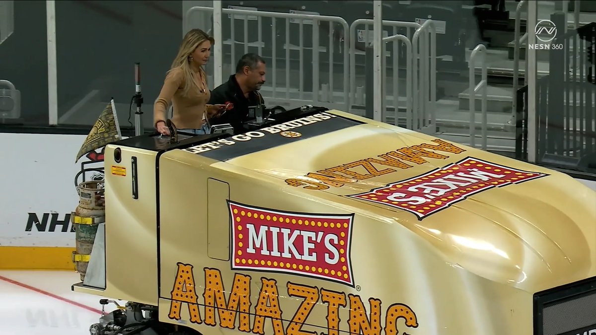 A TD Garden inspired NESN Digs premieres on Dec 17, so Sophia Jurksztowicz got to ride the Zamboni earlier today 🤣