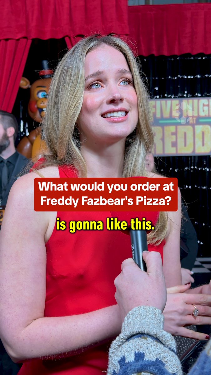 Five Nights at Freddy's 2 star Elizabeth Lail reveals her favorite pizza! #FNAF2