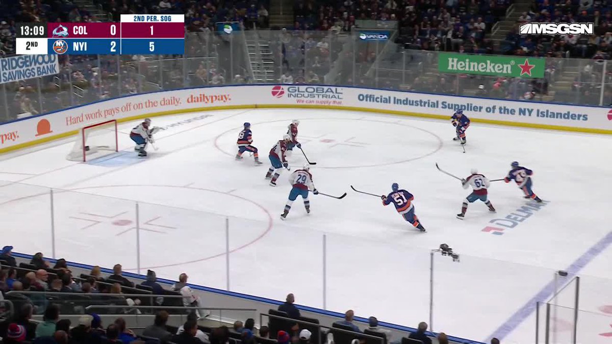 How about these New York Islanders?! 🔵🟠 They're out to a 3-0 lead!