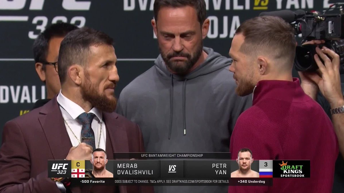 Merab vs Yan | Yüzleşme ⚡️ #UFC323