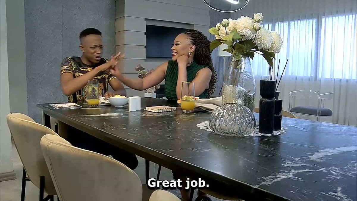 I guess Mamsie is just doing what any mother would… hey? 🤔💁‍♀ Or am I wrong? 👀 Watch this episode tonight on #etvScandal