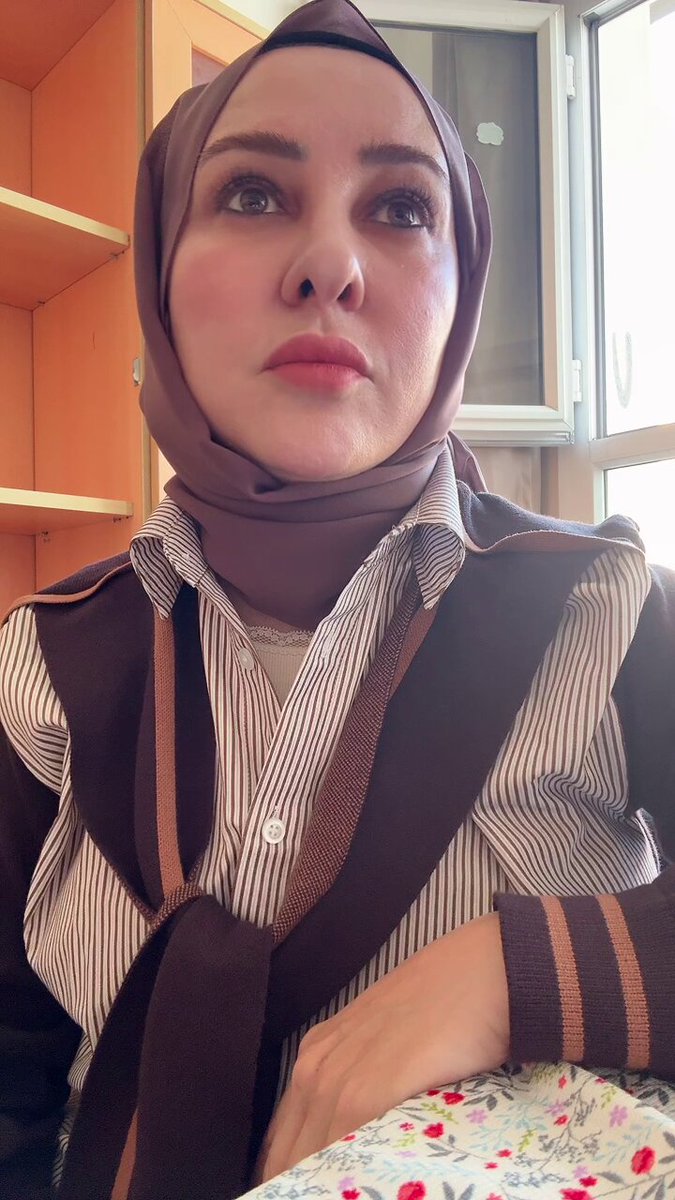 Çöp evladım çöp..! Azıcık hocanızı örnek alın😎