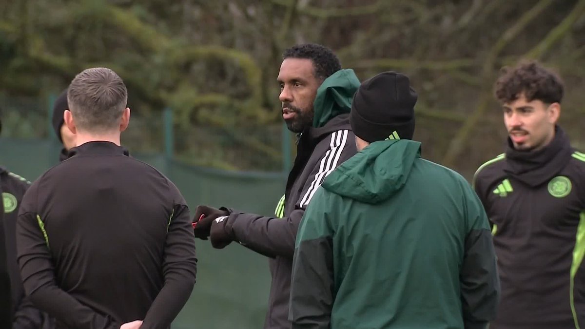 🍀 Wilfried Nancy is taking Celtic training for the first time. The new manager will speak to the media later ⤵️