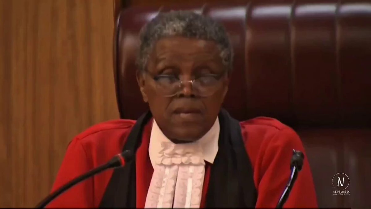 A whole Judge calling South Africa a banana republic is irresponsible, unprofessional &amp; undermines public confidence in the judiciary. Imagine the person who is supposed to protect the Constitution &amp; protect the integrity of the courts speaking like a drunk political commentator.
