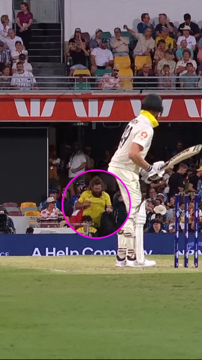 Aussies causing mayhem at The Gabba 😅 #TheAshes