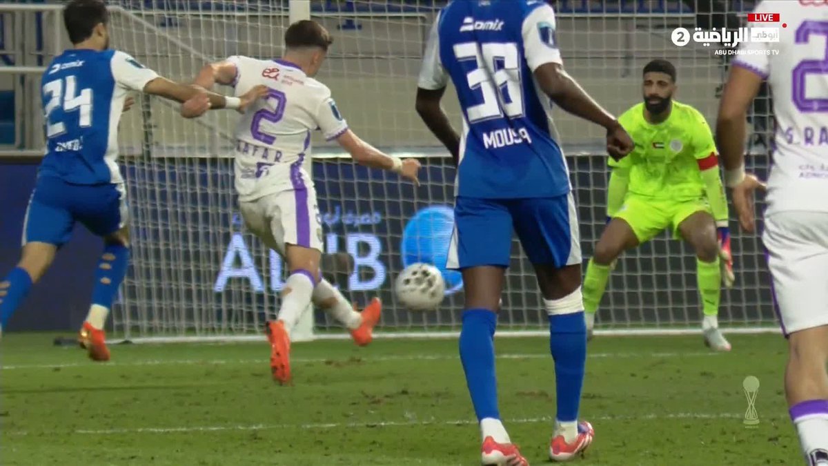 الثالث للعين.. بأجمل طريقة ممكنة ⚽️ تسديدة رائعة من رافييل فيلا بعد تمريرة متقنة من لابا #النصر_العين #كأس_مصرف_أبوظبي_الإسلامي