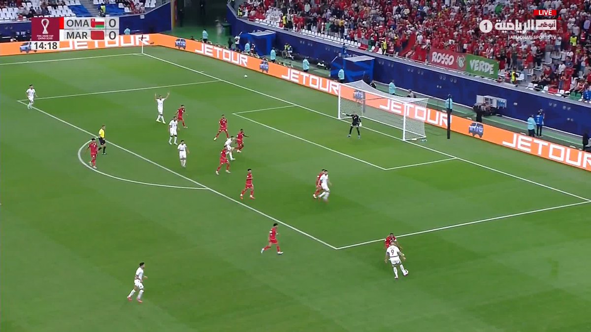 شاهد مراوغة ومهارات رائعة من محمد بولكسوت لاعب المغرب #عمان_المغرب #كأس_العرب 🏆 #FIFAArabCup