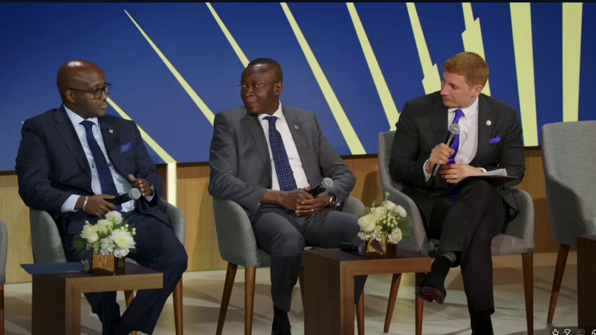 #RDC #Rwanda: « Nous avons parlé du corridor de Lobito, qui peut même être relié au corridor nord de Mombasa et au corridor central de Dar es Salam, en passant par le Rwanda, le Burundi et la RDC. Nous avons également le projet hydroélectrique mentionné par le vice-Premier ministre, la centrale hydroélectrique de Ruzizi III d'une puissance de plus de 230 ou 236 mégawatts, qui peut fournir de l'électricité aux trois pays riverains du lac Ruzizi, à savoir le Burundi, le Rwanda et la RDC. », Olivier J.P. Nduhungirehe