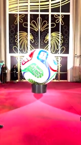 POV: Estás en el sorteo final de la #CopaMundialFIFA en Washington DC. 👀