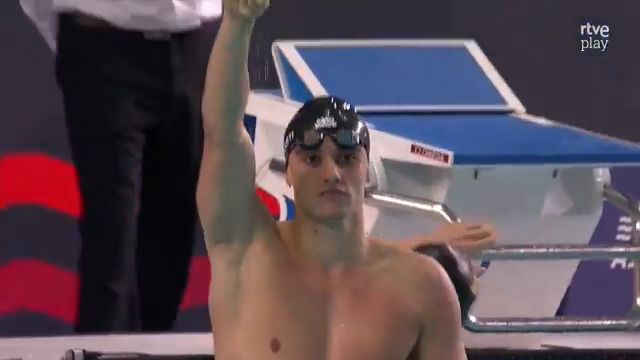 🏊‍♂️Natación l Europeo PC🇵🇱 Carles Coll🇪🇸🥇CAMPEÓN DE EUROPAAAA EN LOS 200 BRAZA🥇 Nuevo récord de España y victoria ante un coloso como Corbeau que tiene el récord del mundo. El año pasado Carles fue campeón del mundo en esta prueba ¡EL MEJOR!