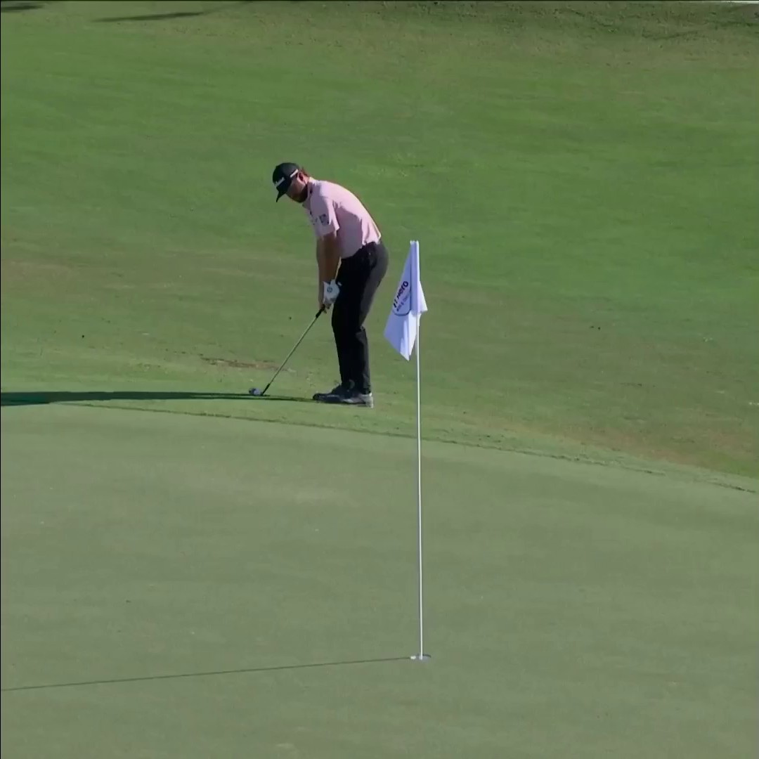 Cameron Young grabs the Hero World Challenge lead with eagle-birdie-birdie. 📈