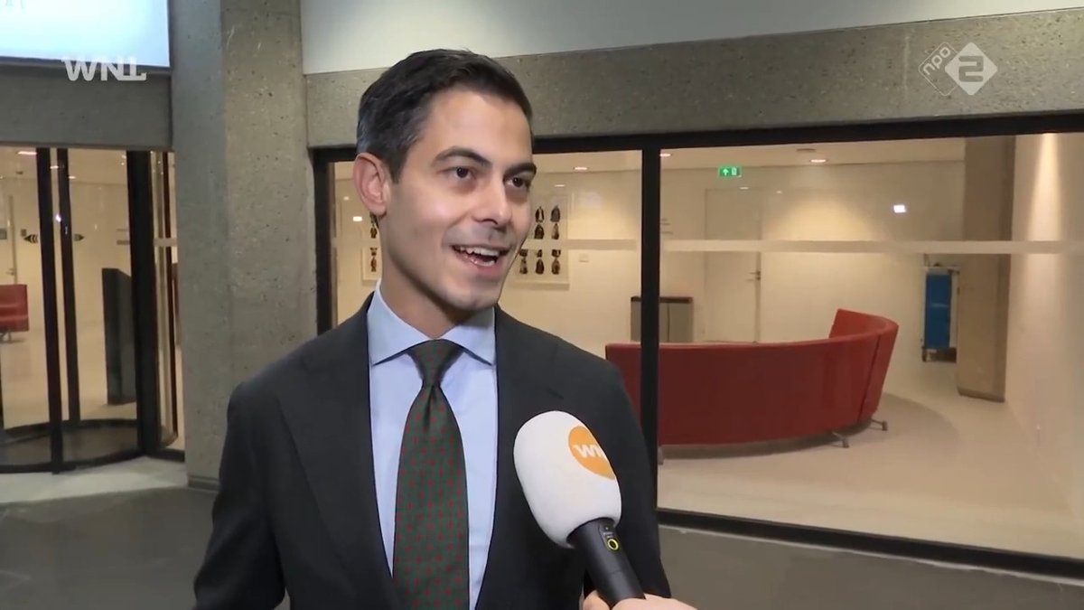 D66-leider Rob Jetten spreekt zich duidelijk uit over een samenwerking met VVD en JA21: "Centrumrechts is geen begaanbare route." #WNL