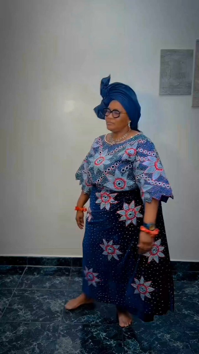 Today is FC Mama's birthday, and she just dropped this post on IG vibing to the New Shallipopi X Wizkid "Like That" 🎉🎈😍 Correct woman, can y'all help wish her a Happy Birthday under this post 🦅❤️🎈🎊🎉
