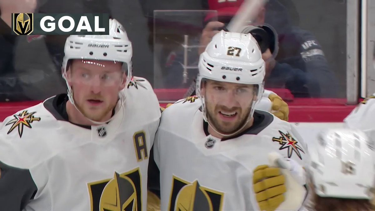The Vegas Golden Knights open the scoring with 13 seconds left in the first! 🚨