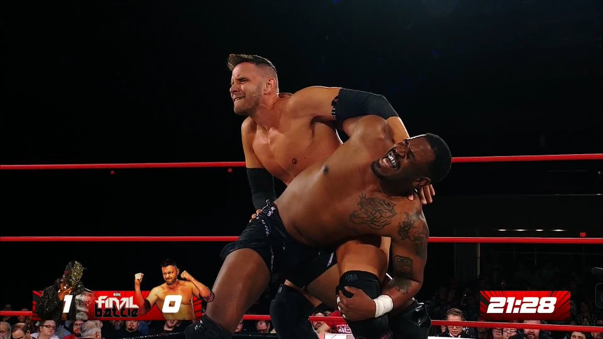 Nigel said “I’ve got till FIVE!“ and the crowd popped huge💀💀💀💀 #ROH #ROHFinalBattle