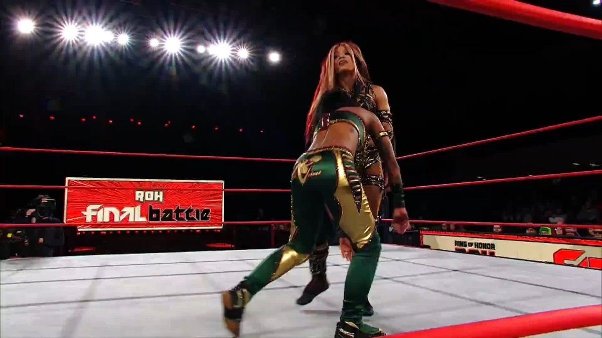 Momentum swings in favor of Red Velvet! Watch #ROHFinalBattle on #HonorClub!