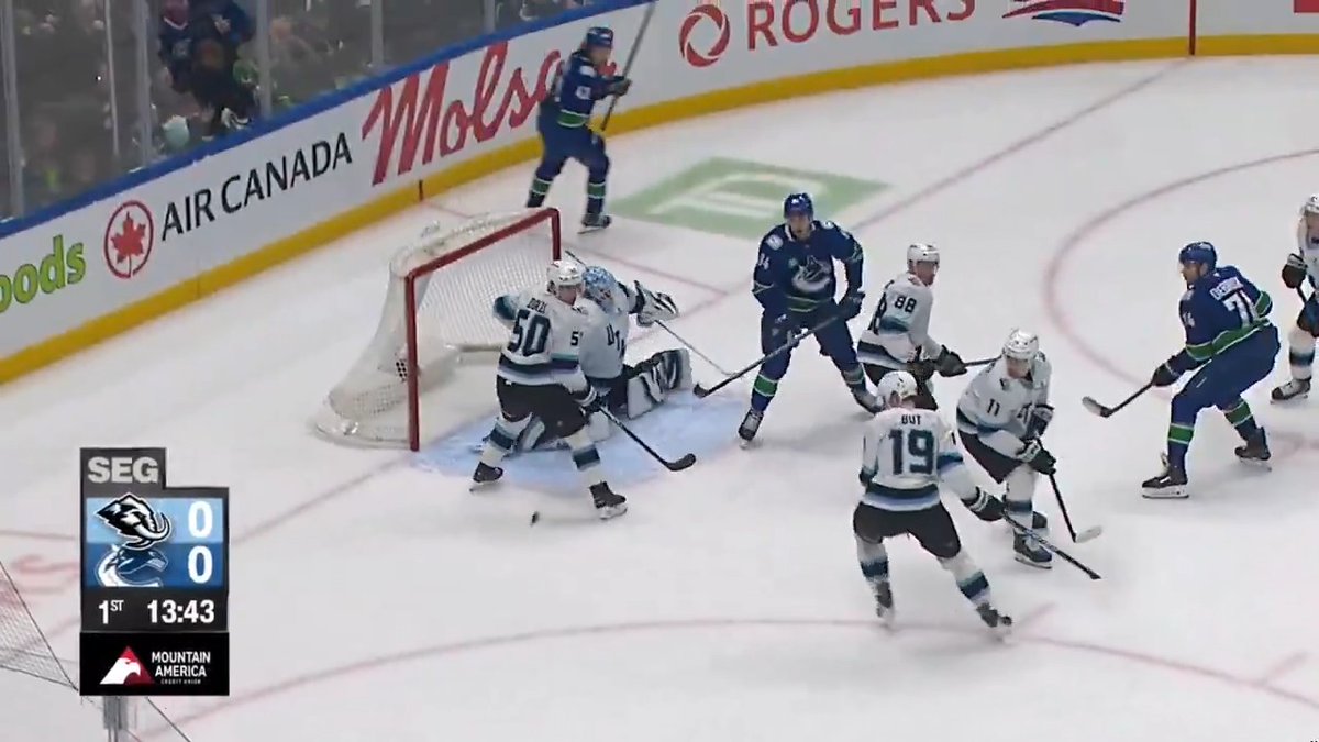 VEJMELKA'S NOT LETTING THAT PUCK GO IN 🛑