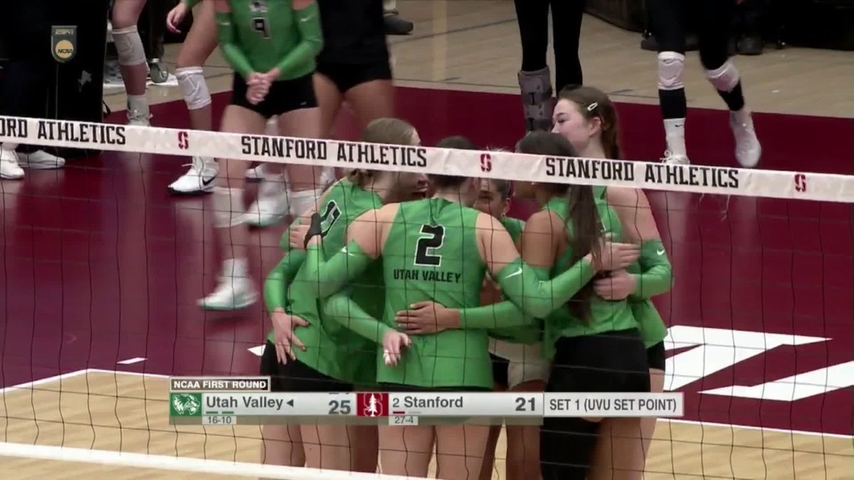 .UVU Women's Volleyball takes the first set 👀 #NCAAWVB x 🎥 ESPN+