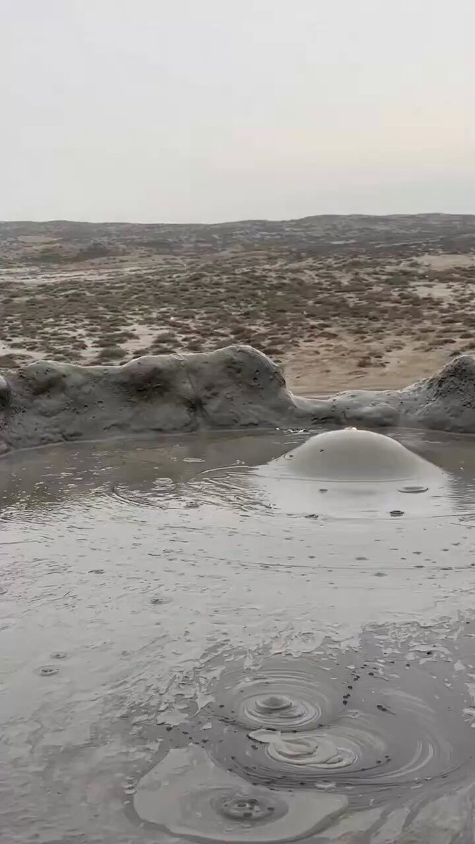 A mud volcano eruption releasing methane 📹karwan_y_salih