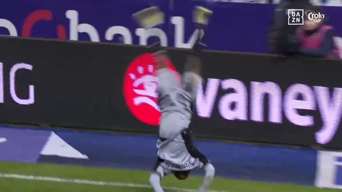 🇲🇱🌪️ Ibrahim Kanaté's brilliant celebration after scoring a goal in the 126th minute for Anderlecht in the Belgian Cup. 🤩🤸‍♂️