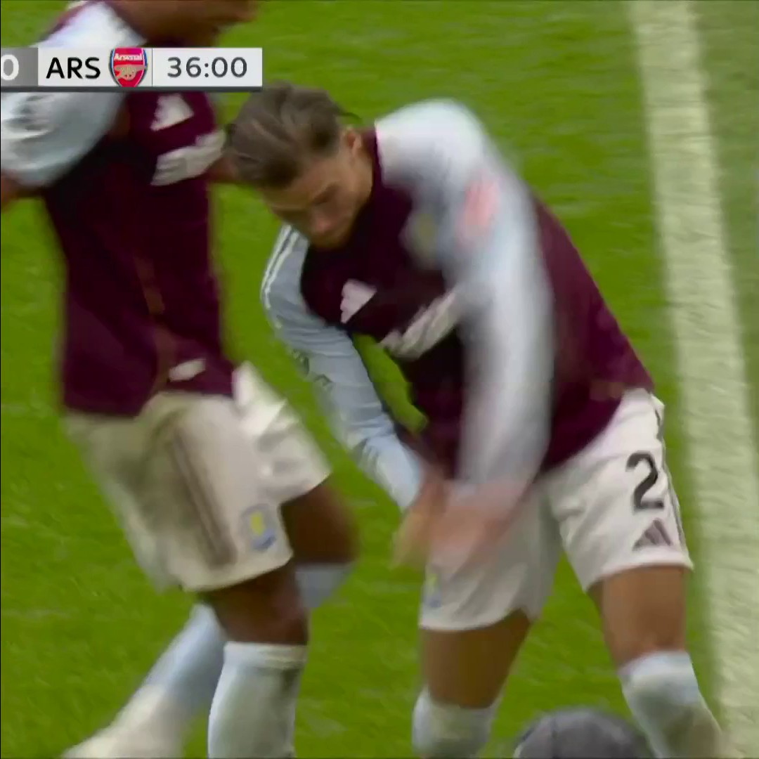 A GREAT FINISH FROM MATTY CASH. ASTON VILLA STRIKE FIRST AGAINST ARSENAL. 💥