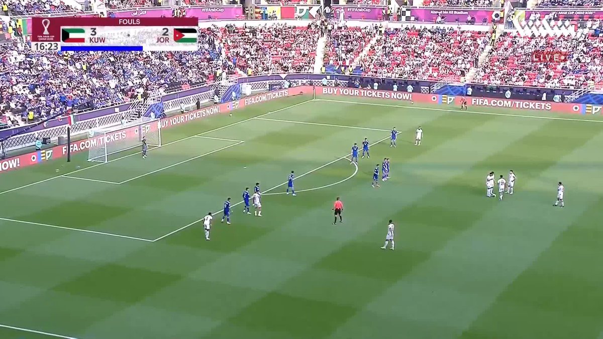 🤯🇯🇴 POR FAVOR, EL GOLAZO DE TIRO LIBRE DE JORDANIA HOY EN LA COPA ÁRABE.
