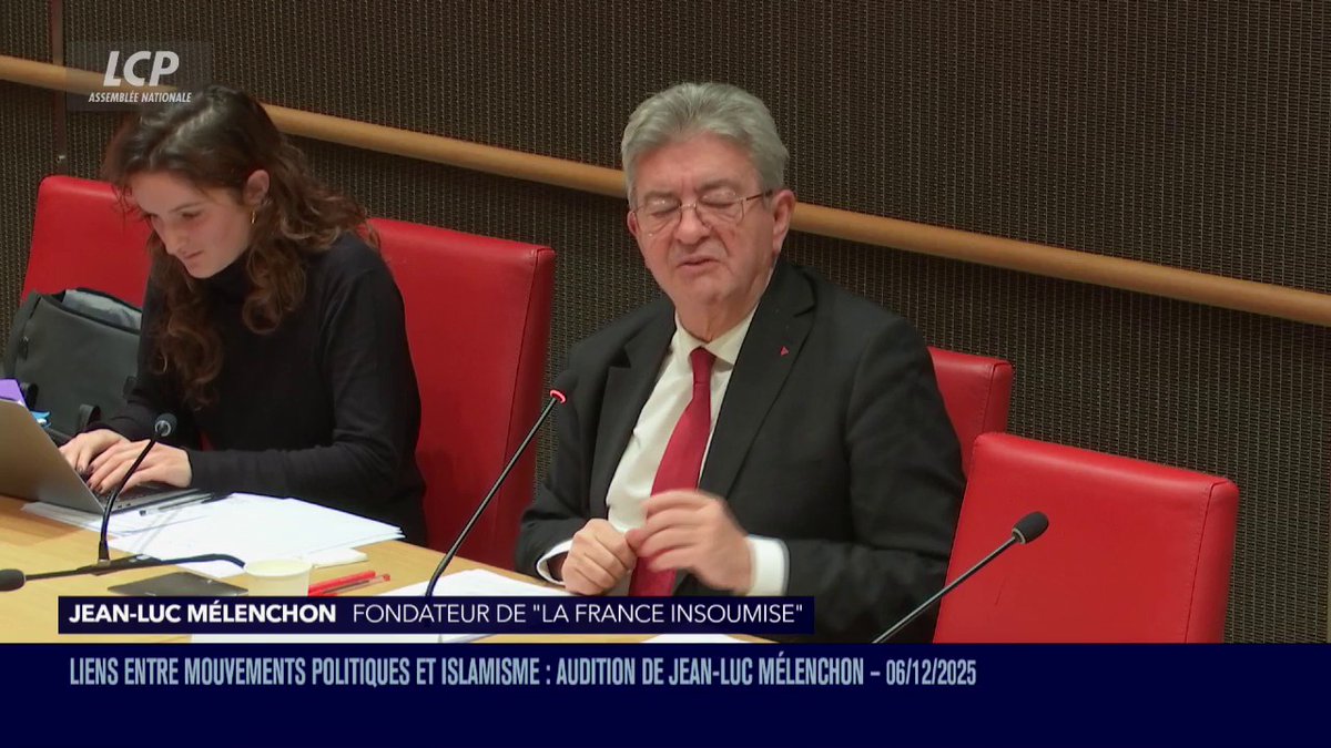"Sur la compromission de Lafarge, qui a payé Daech, nous avons été la seule force politique pendant de très très très longs mois à mener la bataille, dans une indifférence glacée assez générale", revendique Jean-Luc Mélenchon. #DirectAN