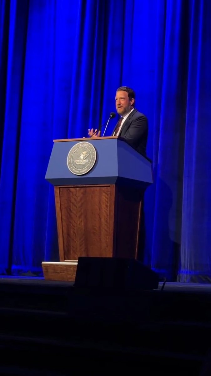 Last night was the Tunnel to Towers Foundation Footsteps to the Future gala. I was recognized for the support myself and Barstool has lent to this great cause. So I wanted to take a quick second to thank all the Stoolies who have donated and stepped up whenever we’ve asked. Not everybody gets to see the impact and importance Tunnel to Towers Foundation has on so many lives. Whether it’s buying tshirts or donating 11 bucks a month it really does make a huge impact. And their gratitude to the Stoolies for supporting the cause really can’t be understated. So again thank you guys for putting Barstool in a position to help.
