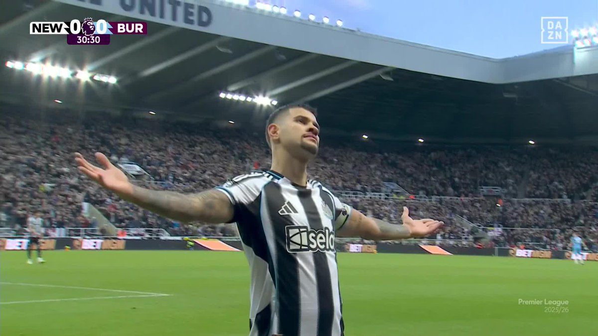 ES UNO DE LOS MEJORES GOLES QUE VAS A VER, TE LO ASEGURO. Menuda OBRA DE ARTE de Bruno Guimarães 👨🏼🎨 Menudo GOLAZO olímpico 🎯 #PremierLeagueDAZN 🏴⚽️
