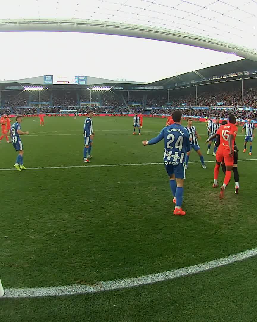 🔐 Antonio Sivera Salvá, el MURO del Deportivo Alavés. LALIGAHighlights | AlavésRealSociedad
