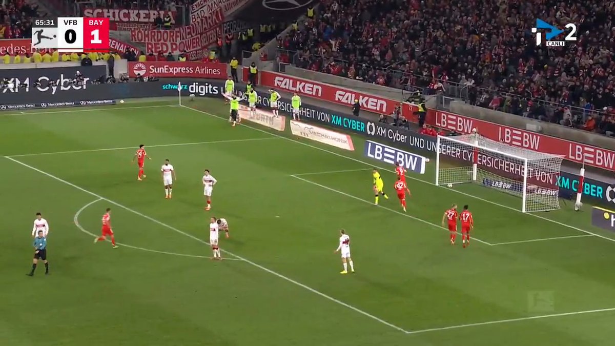 Ceza sahası dışından, çok rahat... Harry Kane. Affetmez.