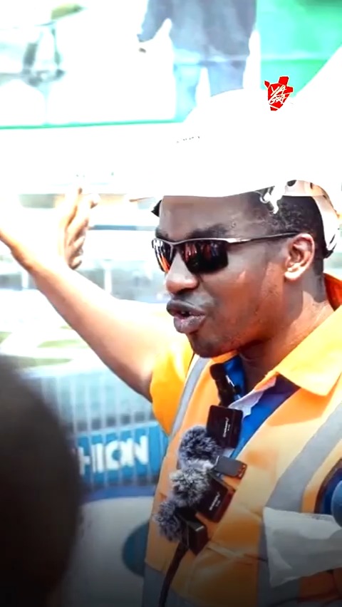 📍 À la question des journalistes sur l’avancement du projet de construction du marché central de Bujumbura, le Président Évariste Ndayishimiye a été direct : « Même si cinq ans s’écoulaient, nous attendrions toujours que Fablice construise le marché de Bujumbura avec l’argent collecté auprès des gens. » ☝🏿 Le Chef de l’État a indiqué que le gouvernement va désormais injecter lui-même des capitaux pour accélérer les choses. Mais de son côté, qu’en dit Fablice Manirakiza ? Réponse dans #NewsNaYaga #Économie