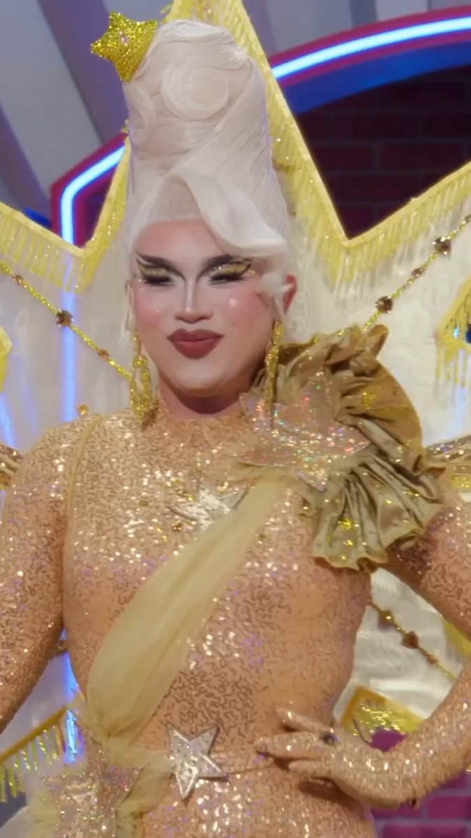 Try not to say well, yes challenge – difficulty: impossible. 🙂↕️ #CanadasDragRace Where to watch: 🇨🇦: Crave 🌎: WOW Presents Plus