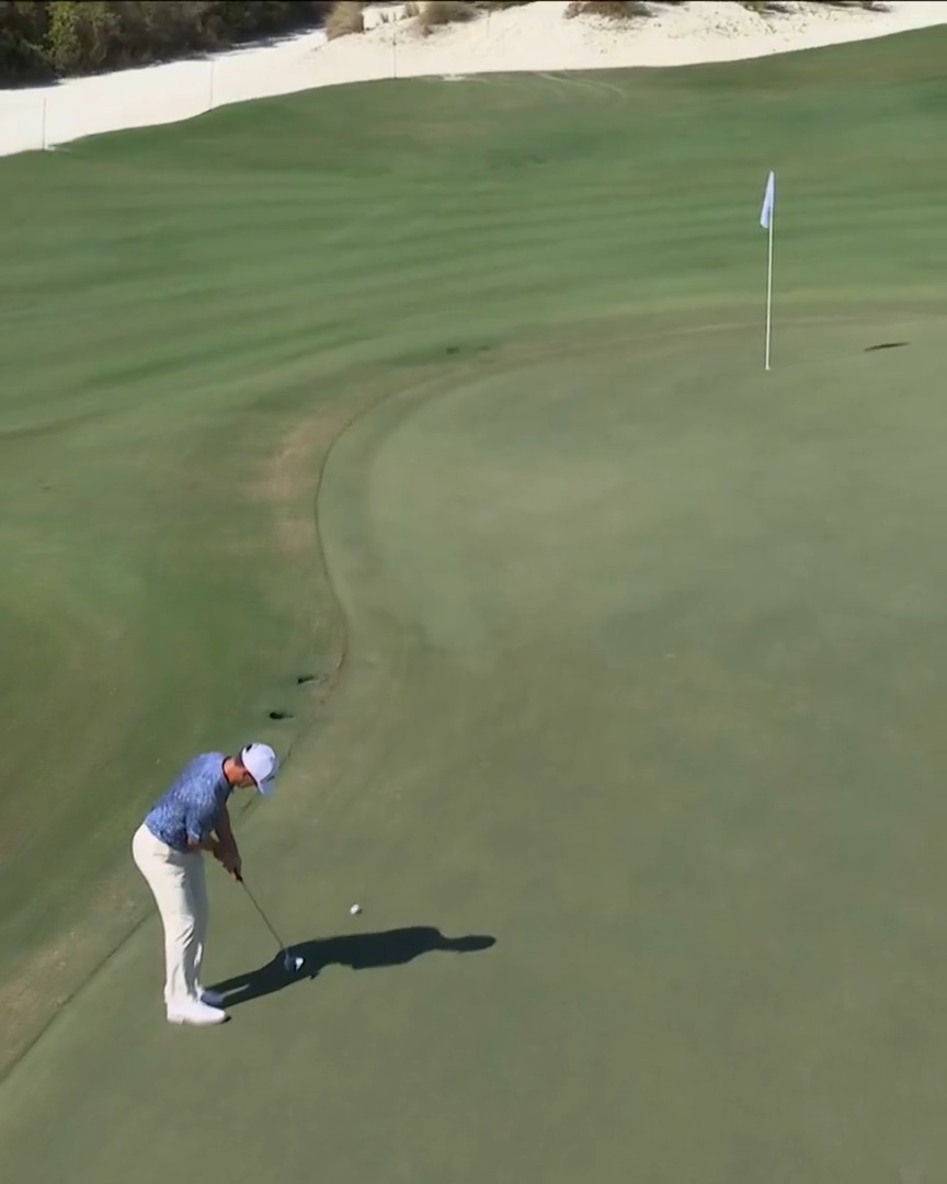 Bonus birdie from downtown 🔥 Billy Horschel sinks a 65-foot putt to start off his Saturday at the Hero World Challenge. 📺 Golf Channel