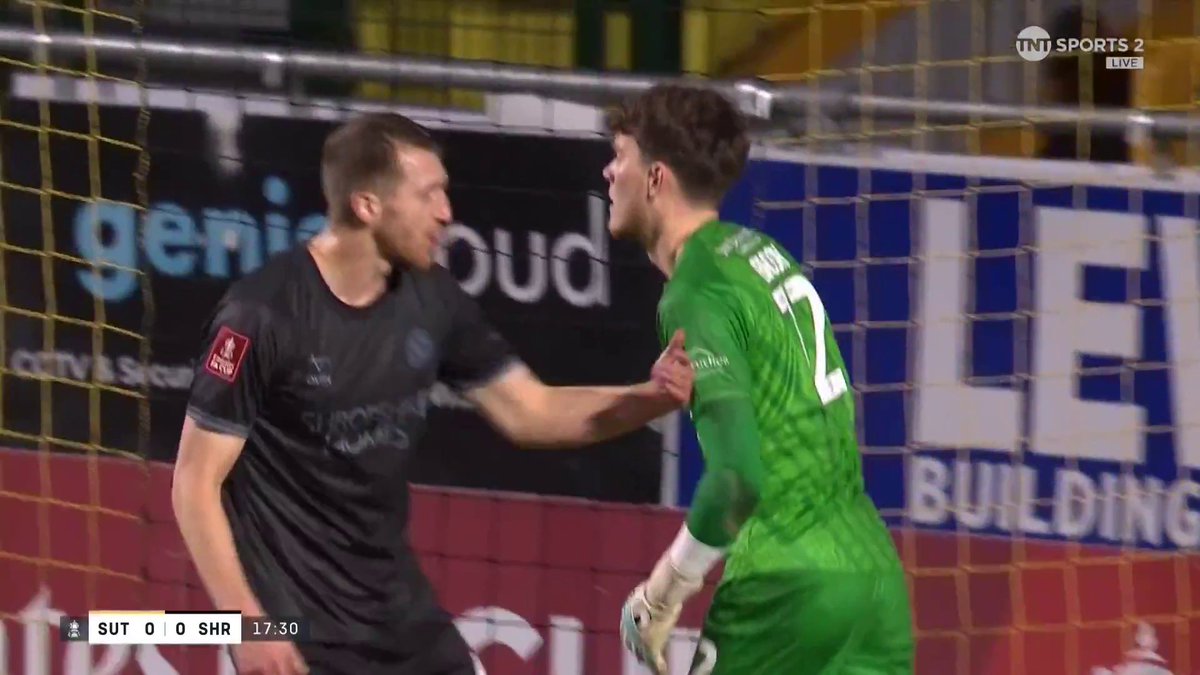 What. A. Save. Will Brook keeps out a wayward header from his Shrewsbury teammate Sam Clucas 🤯 📺 TNT Sports & discovery+ UK
