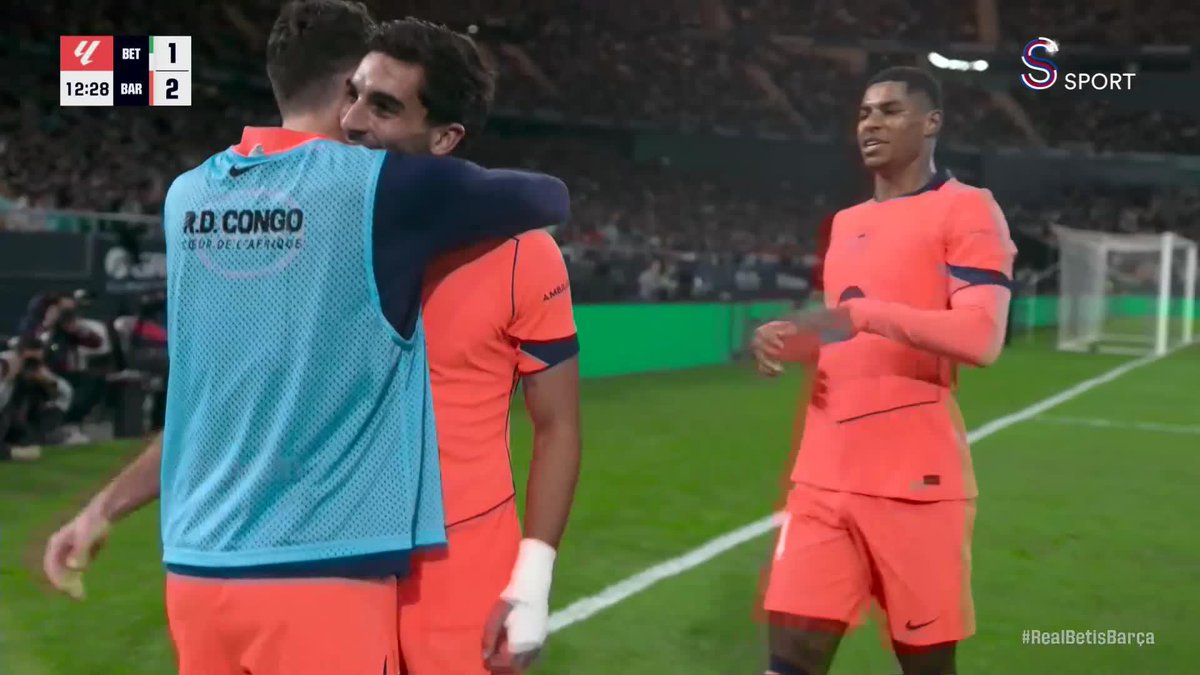🔸 6' Real Betis 1-0 Barcelona 🔥 13' Real Betis 1-2 Barcelona Barcelona, 7 dakikada geri döndü.