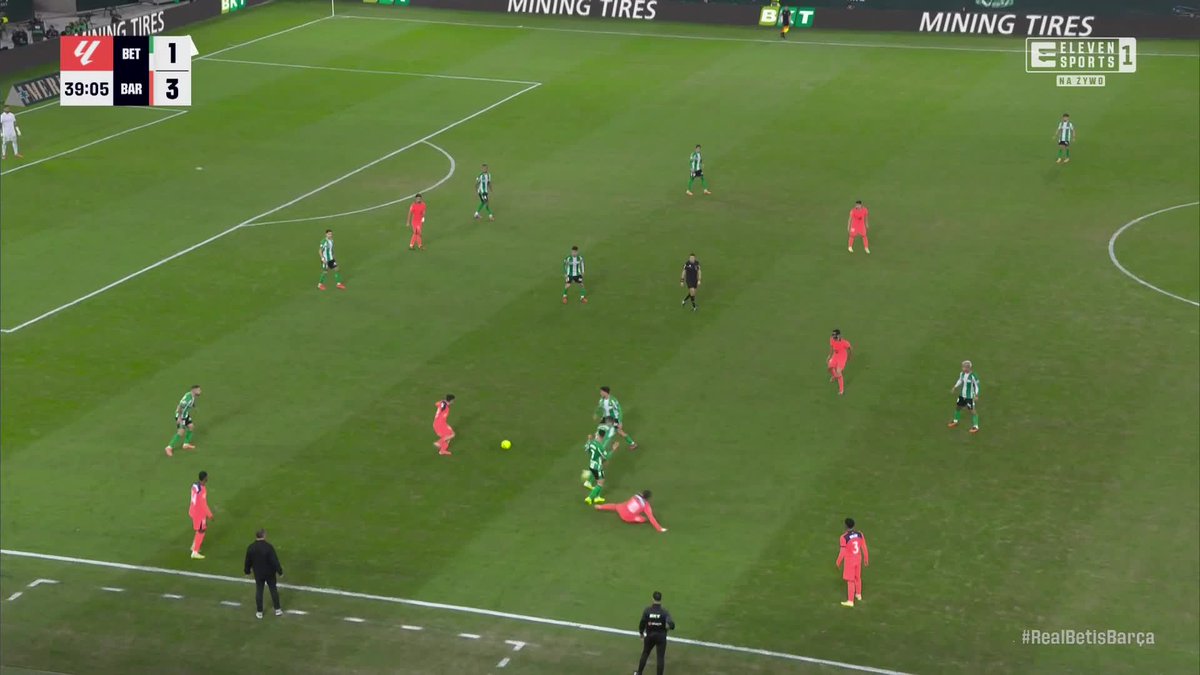 🎯 𝐇𝐀𝐓-𝐓𝐑𝐈𝐂𝐊 𝐅𝐄𝐑𝐑𝐀𝐍𝐀 ⚽⚡ Co za mecz napastnika FC Barcelony - Betis zmiażdżony! 🔥😱 #lazabawa Real Betis 1-4 FC Barcelona Mecz trwa w Eleven Sports 1 🔥