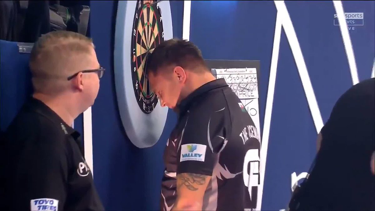 Darting destiny fulfilled! 🏆 Gerwyn Price claimed his maiden World Championship crown with a dramatic victory over Gary Anderson in the 2020/21 final... Can the Welshman reclaim the Sid Waddell Trophy in January? 👀
