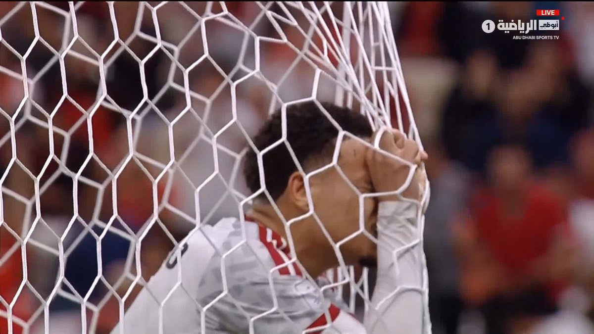 محمد بسام يتألق ويمنع برونو أوليفيرا من تسجيل الهدف الأول لمنتخبنا الوطني 🧤 #الإمارات_مصر #كأس_العرب
