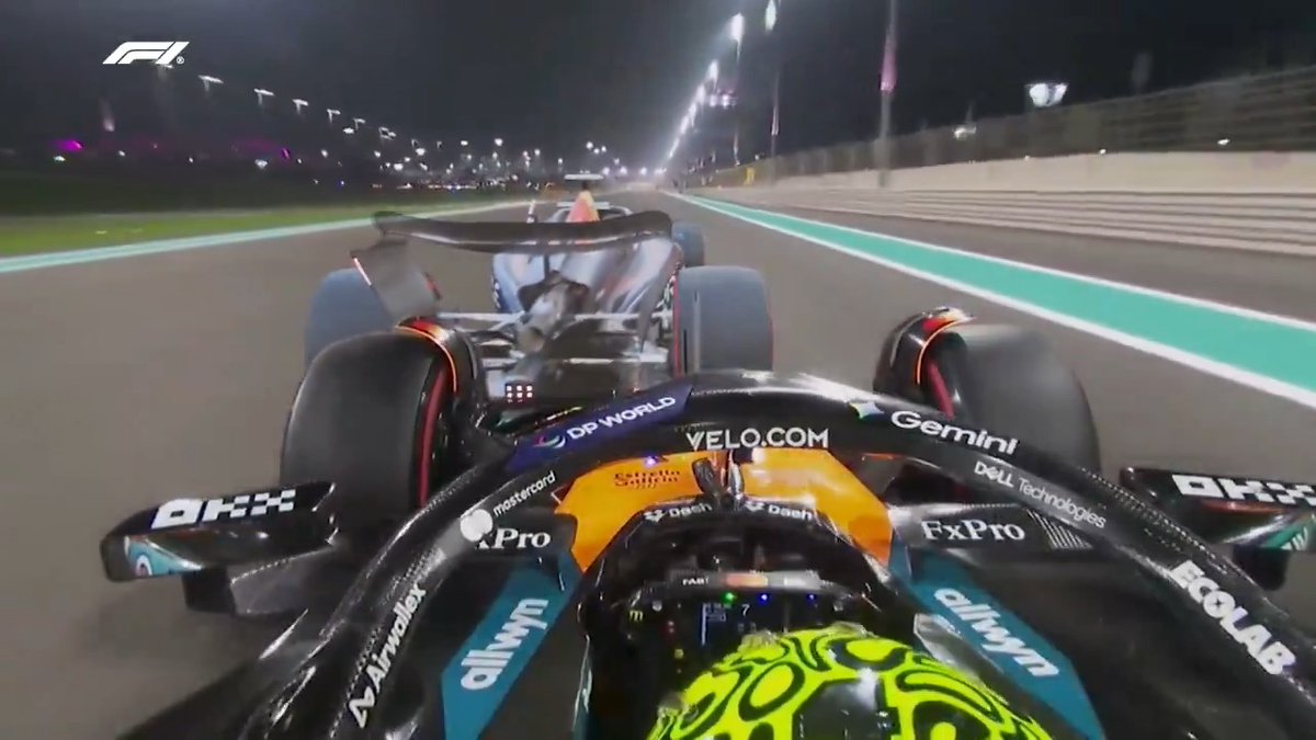 Ghost Car! 👻 Norris 🆚 Verstappen: See where the battle for pole was won and lost 👀 #F1 #AbuDhabiGP