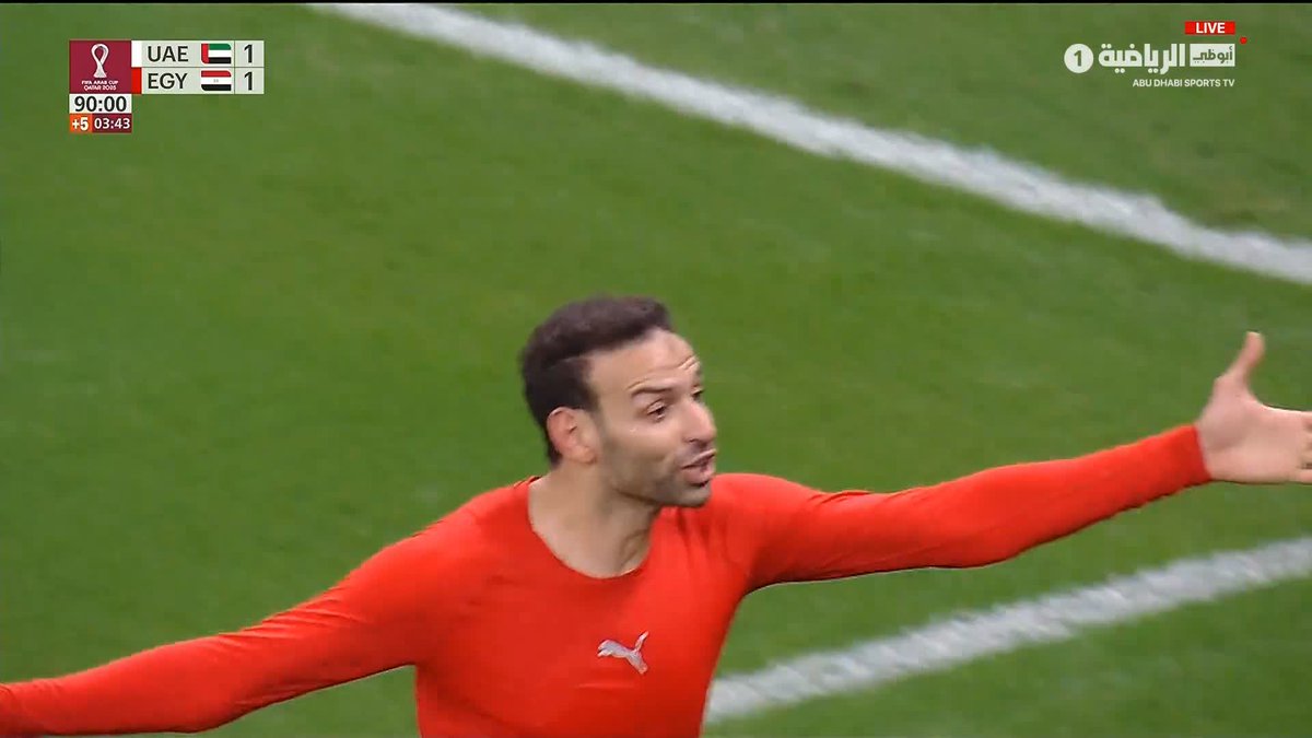 منتخب مصر يسجل الهدف الثاني لكن لا يحتسب بداعي التسلل 🏳️ #الإمارات_مصر #كأس_العرب