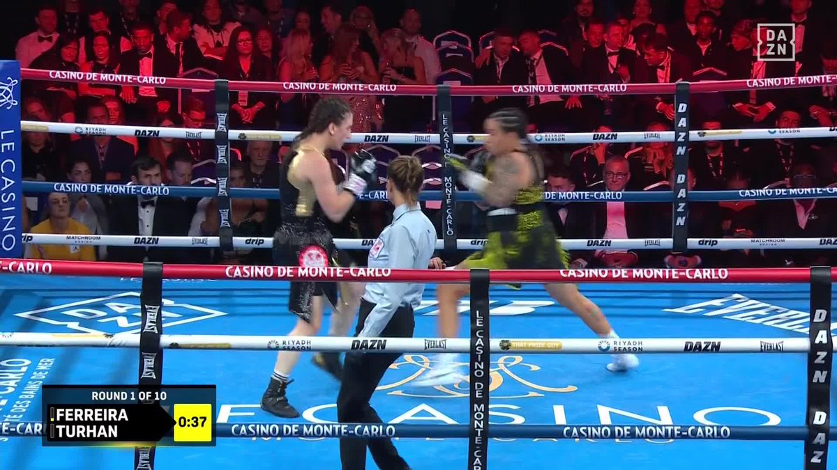 WILD SCENES!! 😱 Elif Nur Turhan DROPS Beatriz Ferreira, but it's not called a knockdown and then does it AGAIN!! 👀 #MasoudMcGrail | Live NOW on DAZN▪️