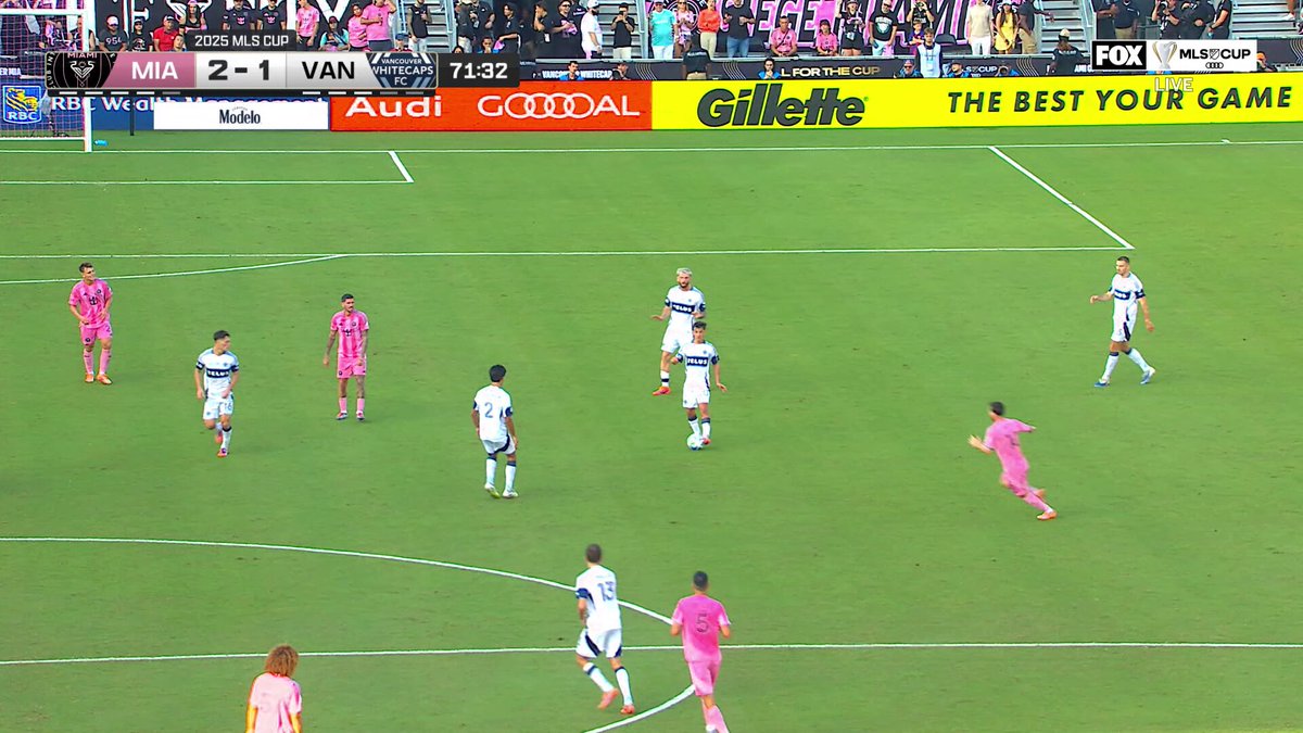 Lionel Messi is insane, he’s still pressing like he’s just 20 🔥