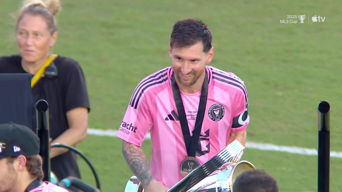 Lionel Messi lifts the MLS Cup for Inter Miami 🥳 (via Major League Soccer)