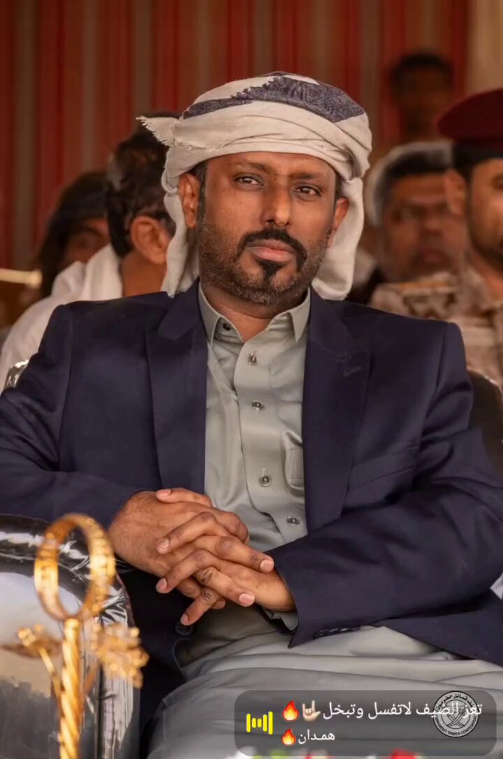 المقدم عمرو بن حبريش وكل قيادات الحلف وقيادات قوات حماية حضرموت بخير على اساس ان بن حبريش سيلقي كلمه للشعب الحضرمي لكن تدخل اللجنه اجلها واعطى مجال للحل السلمي من اجل تجنيب حضرموت الاقتتال عند فشل الحل السلمي سيعلن الكفاح المسلح #حلف_قبائل_حضرموت #حضرموت_ترحب_بالوفد_السعودي