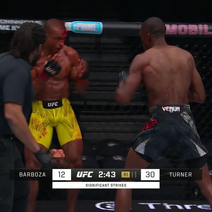 Jalin Turner gets the first round stoppage on Edson Barboza 💥 #UFC323 Watch #UFC323 early prelims on FX, Disney+ and the ESPN App.