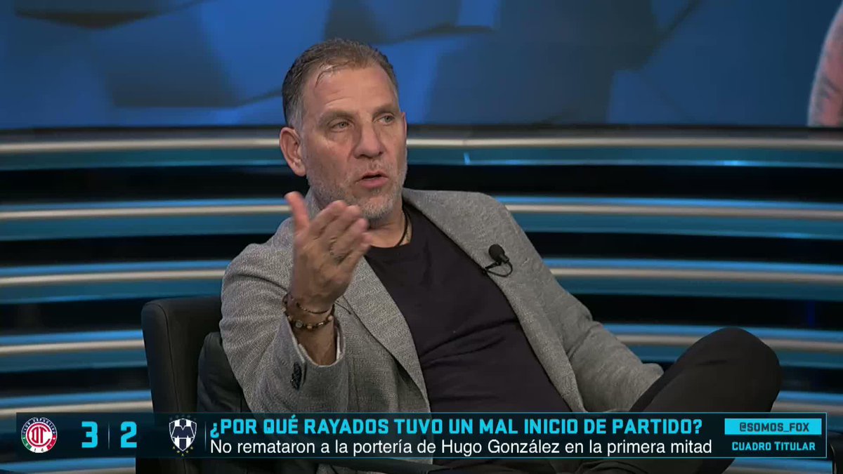 "REACCIONAN CUANDO LES REGALAN UN PENAL" 🎙️ Alberto García Aspe sobre la eliminación de #Rayados, y 🎙️ Santiago Fourcade le llamó "MOMIA" a Martial.🔥👀 #CuadroTitular