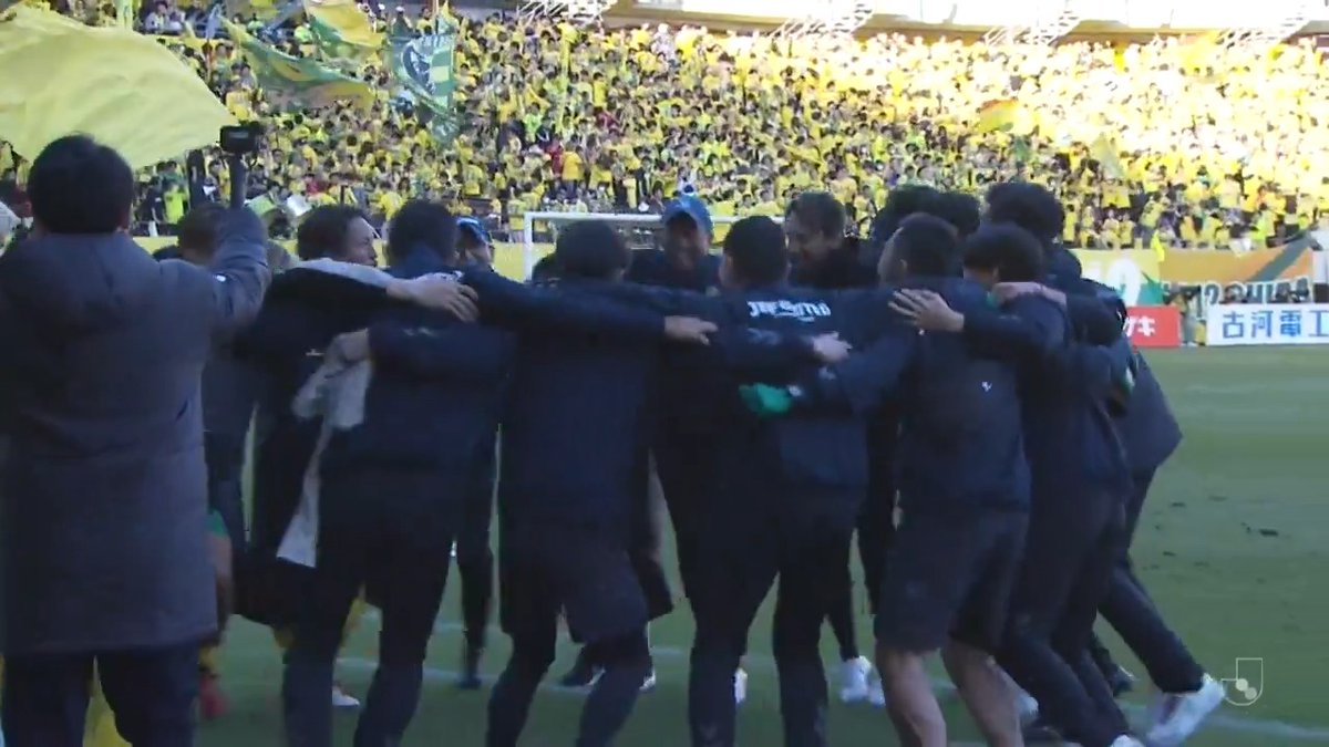 0-3から逆転劇。勝利を信じたWIN BY ALL‼️ ジェフユナイテッド千葉、J1昇格プレーオフ決勝進出決定の瞬間👀 ジェフユナイテッド市原・千葉【公式X】 #Jリーグ